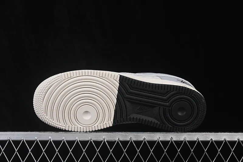 All categories Nk Air Force 1 Air Force series Nk Air Force 1 Low Air Force low-top Nike Air Force 1'07 Low joint model Air Force 1 low-top casual sneakers DN1688-818